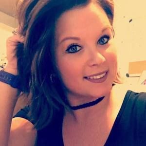 Meet your Posher, Carrie